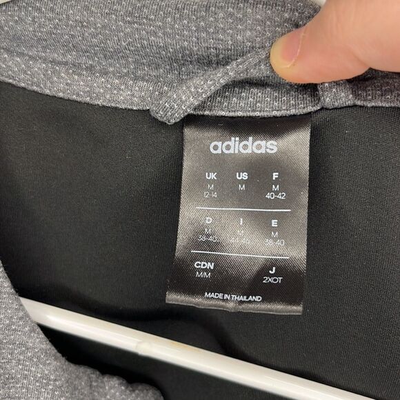 Women’s Adidas Gray Designed to move cropped zip up jacket athletic athleisure - Picture 6 of 7